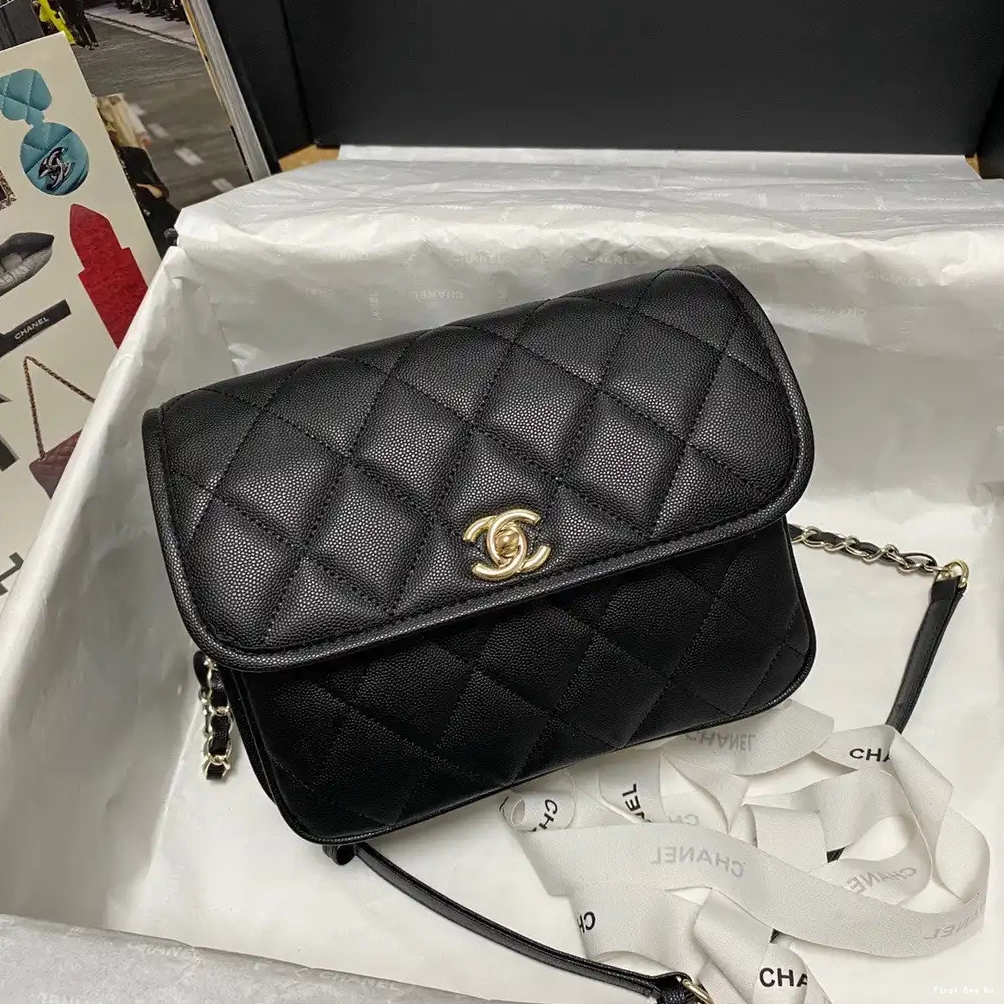 First Bag Ru BAG MESSENGER CHANEL SMALL 0518